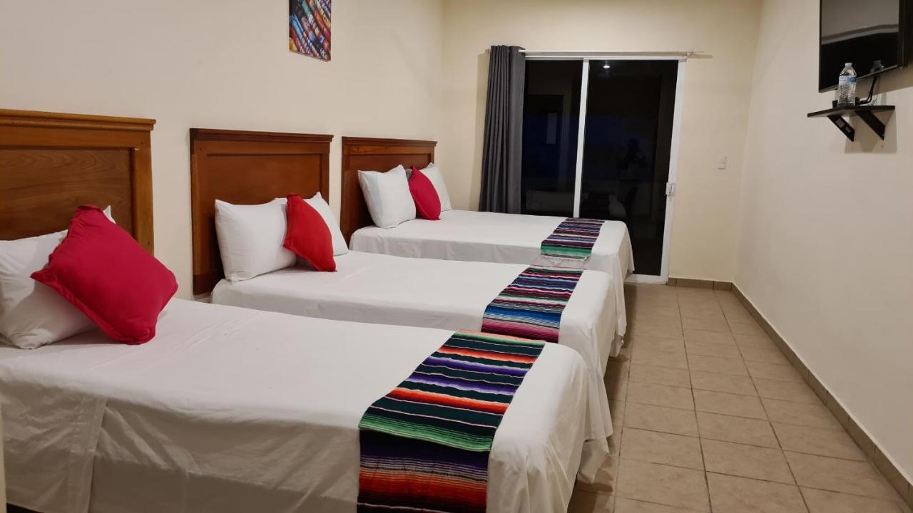 Hotel Machos Mahahual Exterior foto
